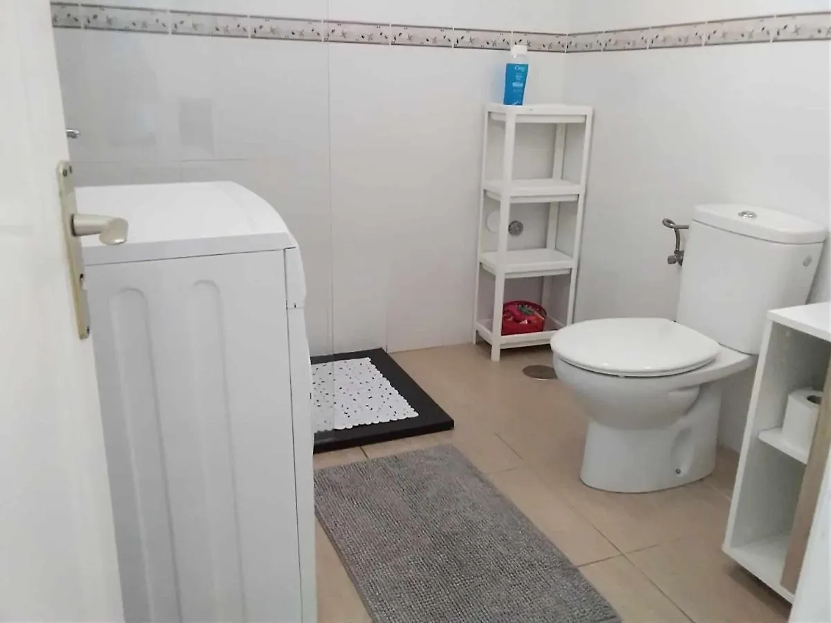 Lovely Apartment Mira With Pool Puerto del Carmen  Puerto del Carmen (Lanzarote)